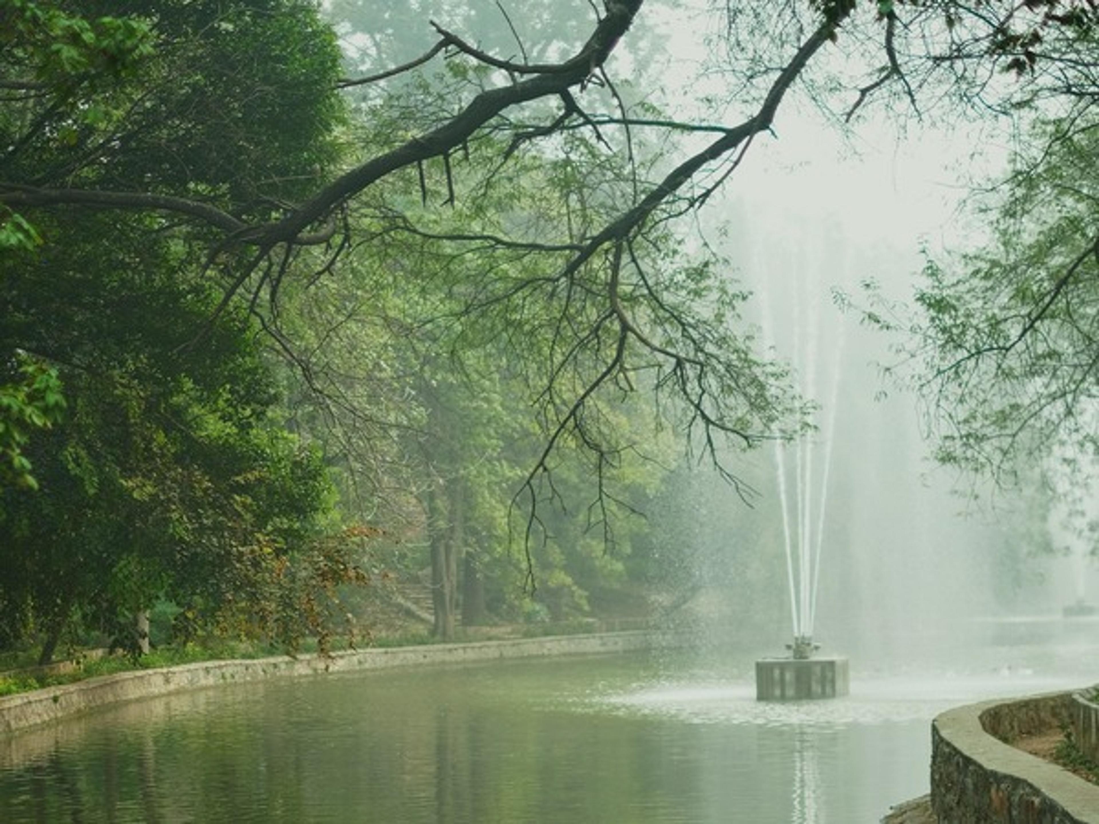 Lodhi Gardens with fountain