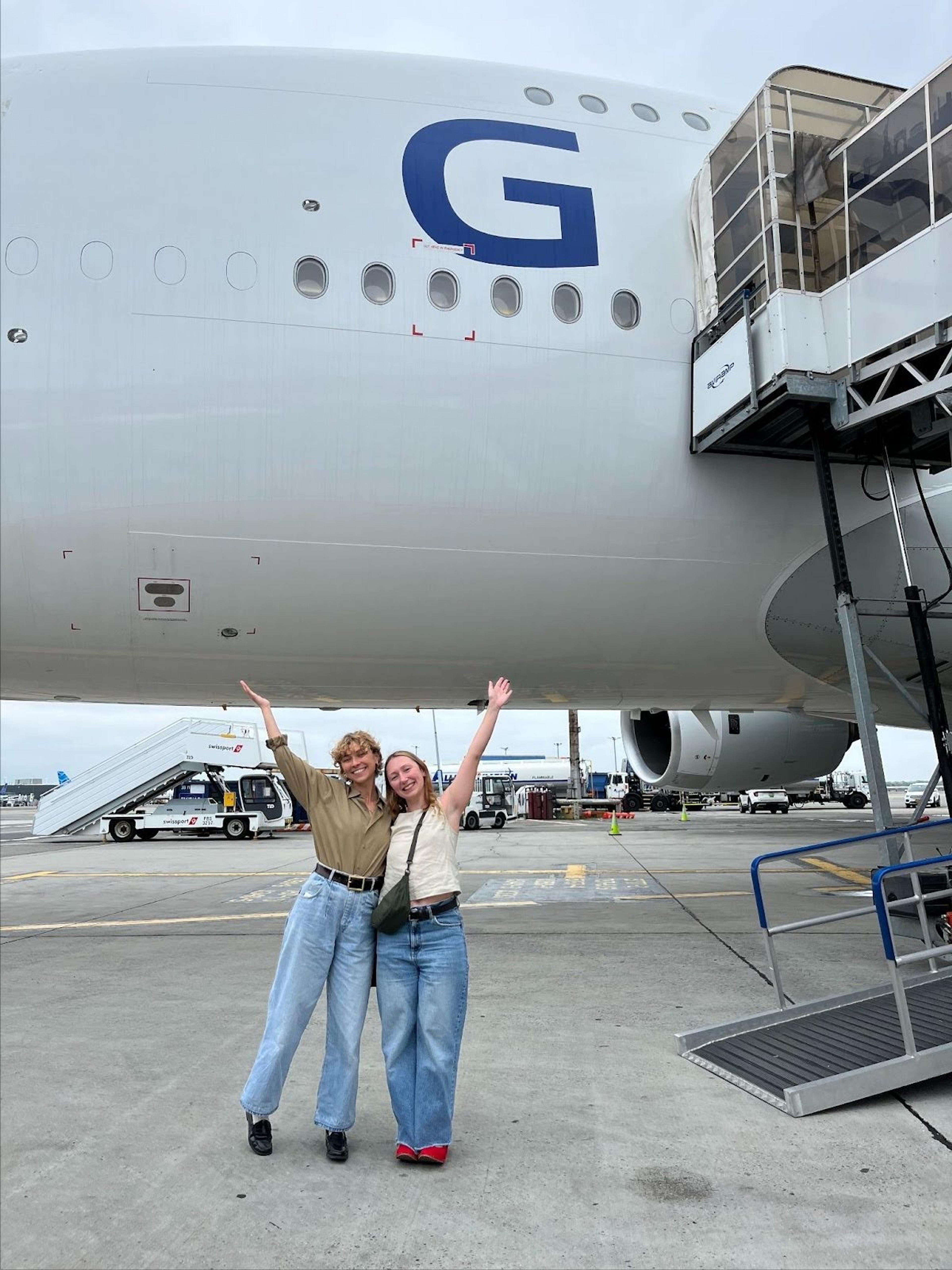 Lauren and Fran on the ground beside the Global Airlines A380
