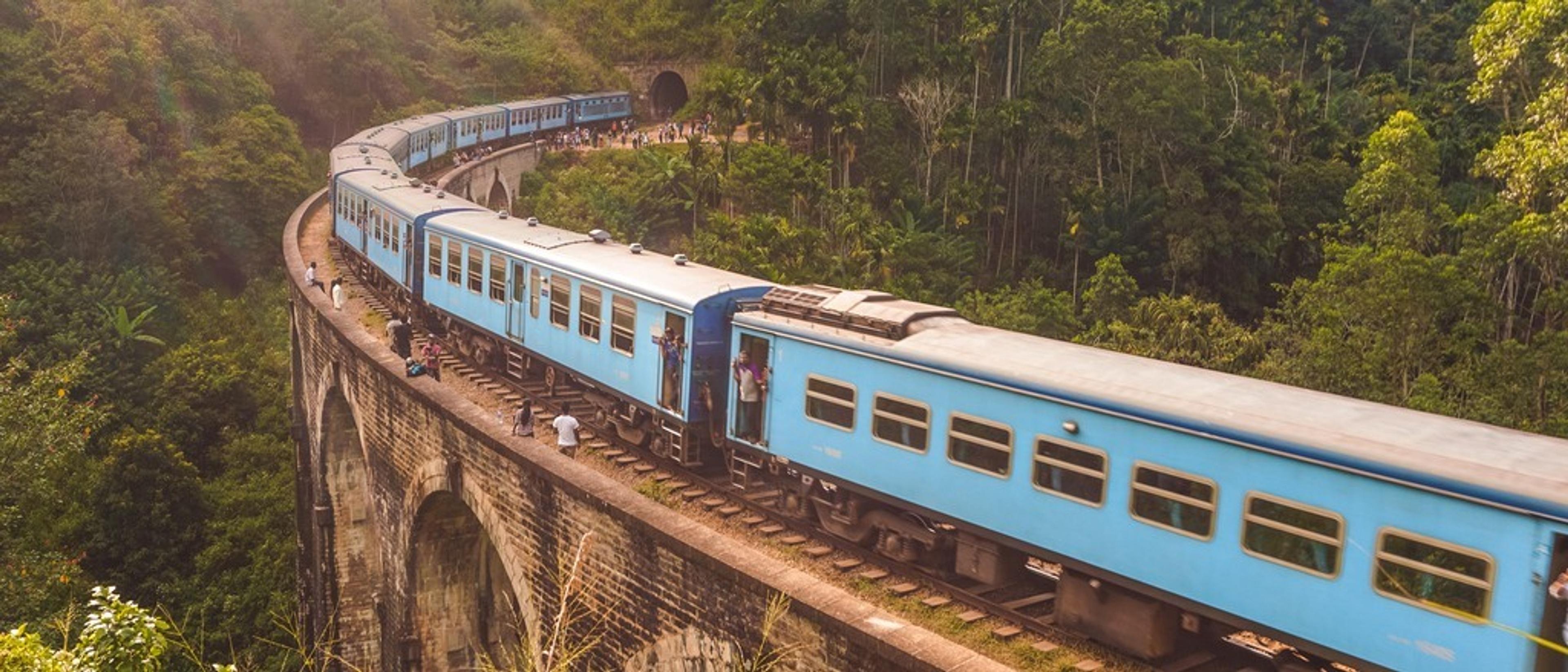 The Truth About Traveling by Train in Sri Lanka